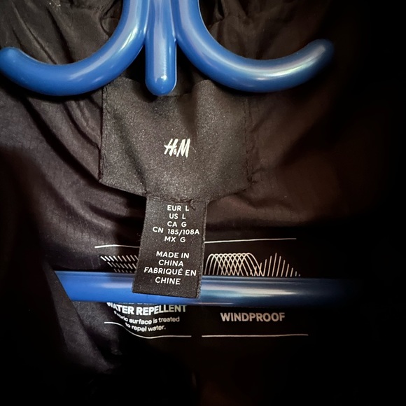 Reason for selling is moving to a warmer country. - Picture 2 of 2